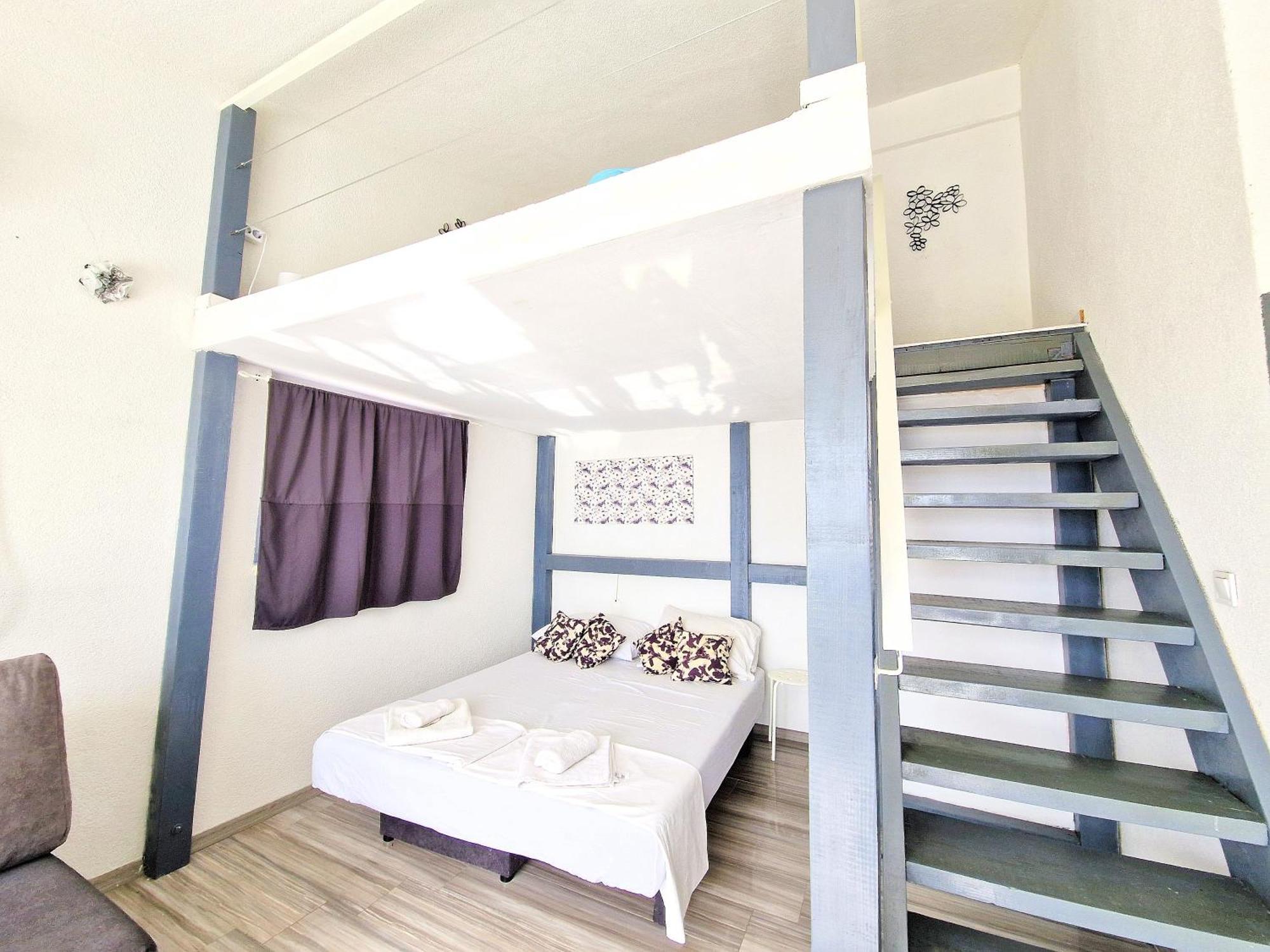 Villa Apartments Anifil Novalja Ngoại thất bức ảnh