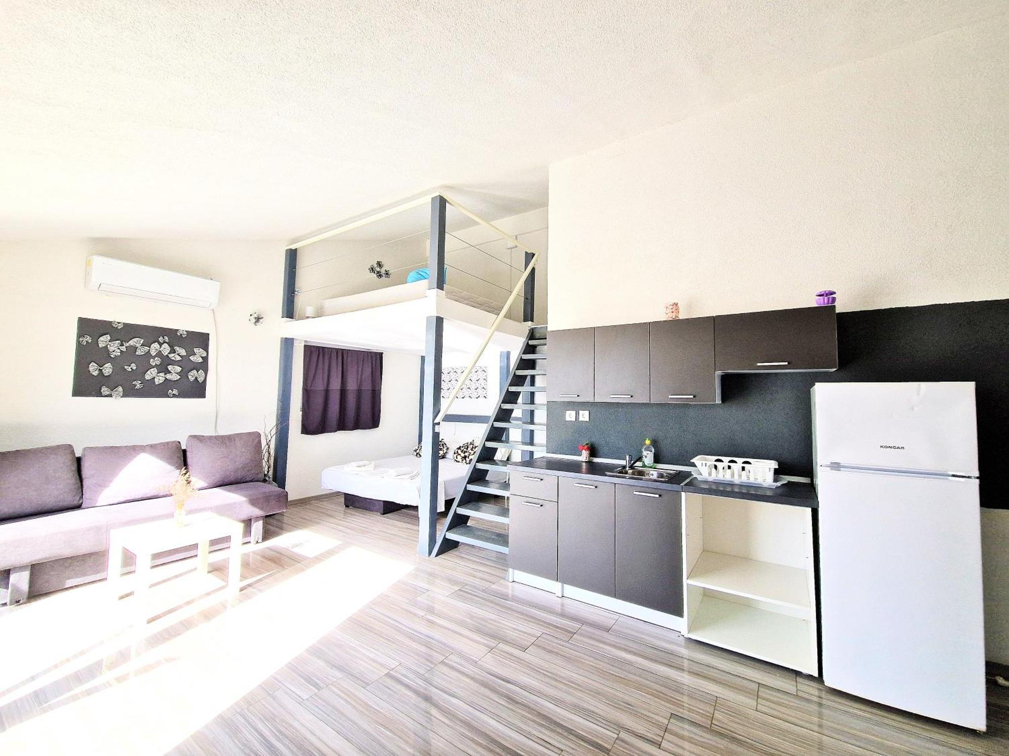 Villa Apartments Anifil Novalja Ngoại thất bức ảnh