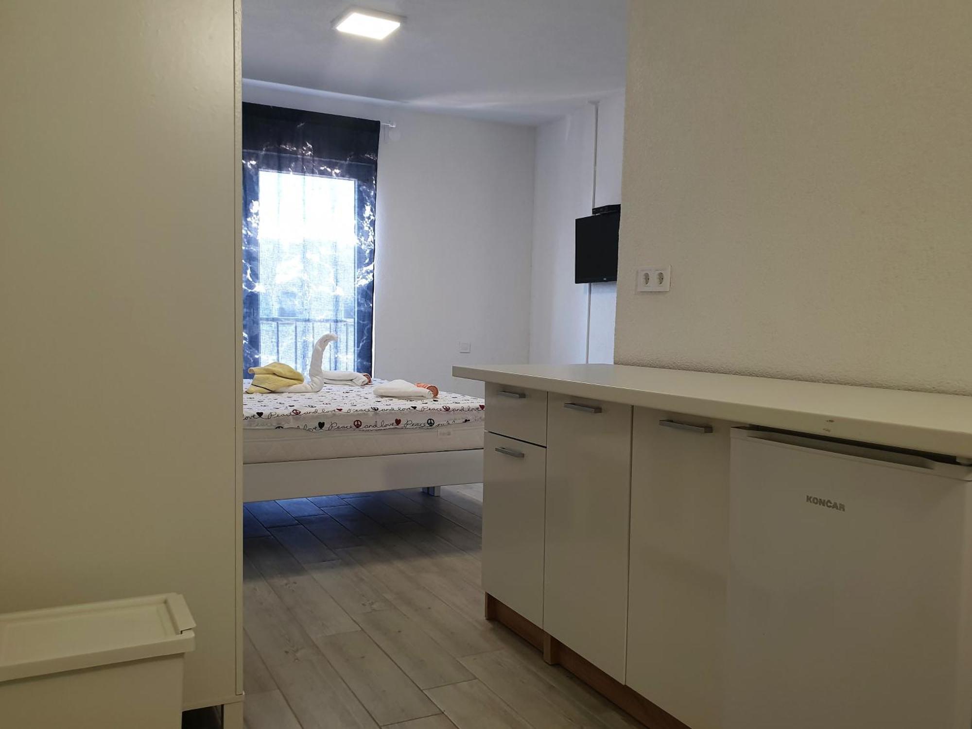 Villa Apartments Anifil Novalja Phòng bức ảnh
